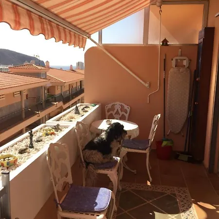 Daire Two Bedroom With Pool And Beautiful View In Los Cristianos Los Cristianos (Tenerife)