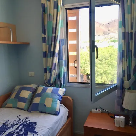 Two Bedroom With Pool And Beautiful View In Los Cristianos * Los Cristianos (Tenerife)